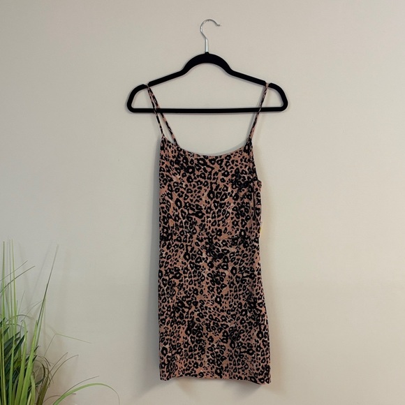 Wilfred Isabelle Leopard Print Mini Dress with pockets  - Tan and Black - Picture 2 of 5